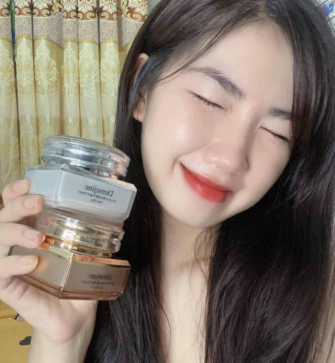 Bộ Kem Demejine là sản phẩm tốt và rất phù hợp để dưỡng da tổng thể